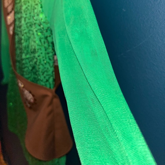 Girls Glam and Dress Up + Bundle - Picture 4 of 9